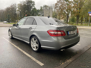 Mercedes-Benz E200 Cdi AMG Optic (5 foto / 9)