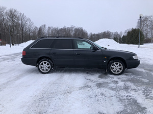 Audi A6 C4 quattro 2.5tdi 103kw (2 foto / 11)