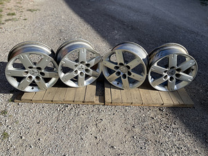Mitsubishi R17 6x139.7 (1 foto / 3)