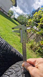 Lamellrehvid 215/60/R17 Continental Viking Contact 7, 4tk (3 foto / 5)