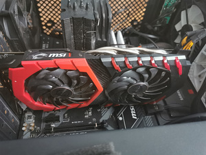 MSI Radeon RX 580 Gaming X 8 (1 foto / 4)