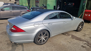 Mercedes-Benz CLS 320 CDI (4 foto / 6)