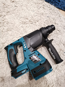 Новый аккумуляторный перфоратор Makita DHR242Z — без аккумулятора (3 фото из 5)