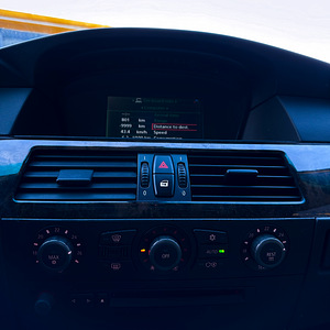BMW 530d (8 foto / 10)