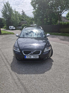 MÜÜA 2010a VOLVO V50 2.0 100kw (1 foto / 13)