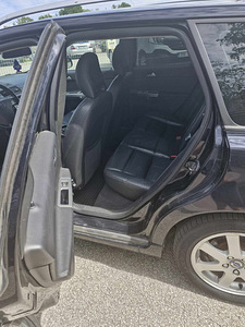 MÜÜA 2010a VOLVO V50 2.0 100kw (10 foto / 13)