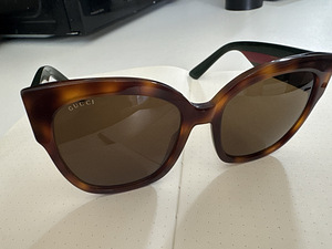 Gucci sunglasses päikeseprillid очки (1 фото из 6)