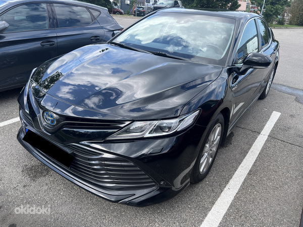 Takso autorent BOLT TOYOTA CAMRY HYBRID LPG