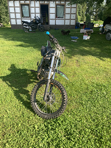 Krossikas 125cc (7 foto / 7)