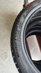 3 использованных шины Hankook Winter i*cept IZ2 245/40R18 (4 фото из 5)