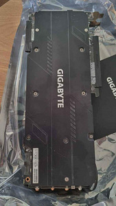 GeForce RTX 2080 SUPER Gigabyte (4 foto / 4)