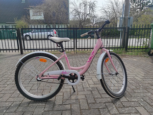 LASTE JALGRATAS (1 foto / 4)