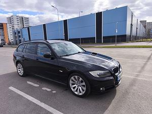BMW E91 (1 фото из 11)