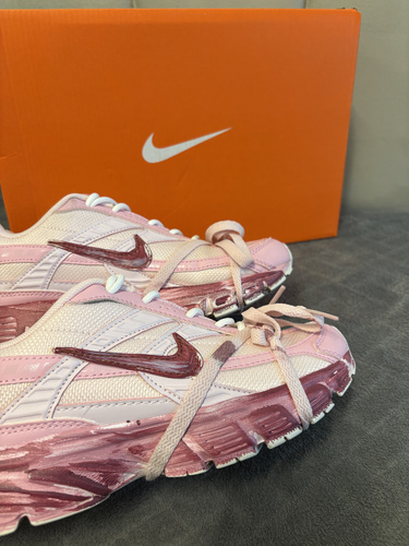 Nike initiator custom pink