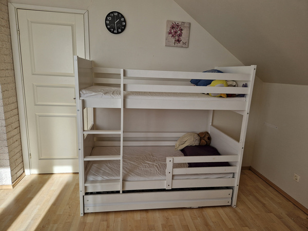 Kahekorruseline voodi 160×