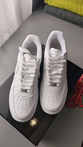 Nike AF1 x Supreme (5 foto / 5)