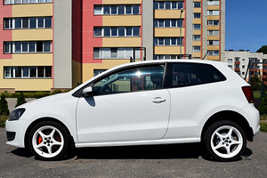 VW Polo (2 фото из 8)