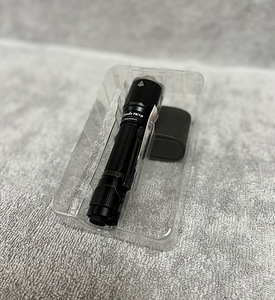 FENIX TK16 V2.0 TAKTIKALINE TASKULAMP (2 foto / 5)