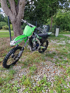 Kawasaki KX450F 2015a. (1 foto / 8)