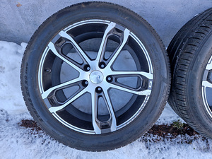 Колеса Audi q7 ABT r20 с шинами (4 фото из 8)