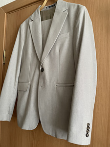 Uus Zara ülikond beež S 175-176 cm. (2 foto / 3)