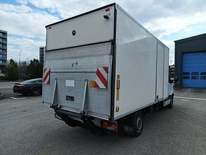 Mercedes-Benz Sprinter (3 foto / 13)