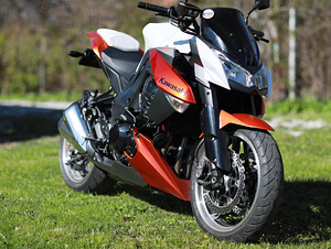 Kawasaki z1000 (2 foto / 3)