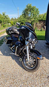Harley Davidson Electra glide ultra classic (4 foto / 9)