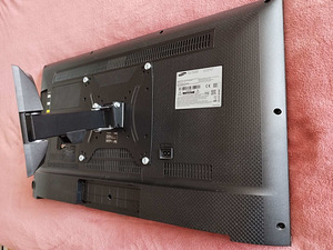 Teler Samsung Full HD 32" (4 foto / 5)