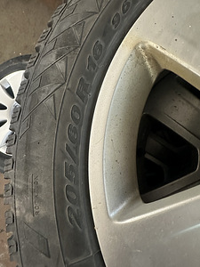 Audi A6 talverehvide komplekt (3 foto / 6)