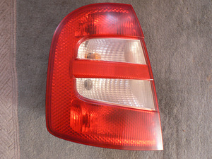 Tagatuli skoda fabia 6y (1 foto / 3)