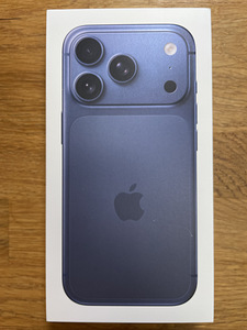 Apple iPhone 17 Pro, Deep Blue, 256GB (1 foto / 2)