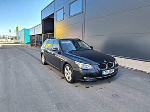 BMW 520d 2010 (2 фото из 15)