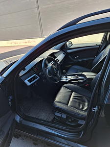 BMW 520d 2010 (6 фото из 15)