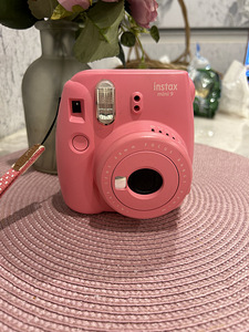 Instax mini 9 (2 фото из 3)