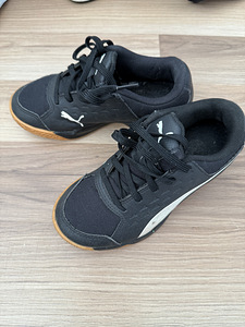 Кроссовки Puma (3 фото из 3)