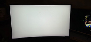 Gaming Monitor 240hz 1080p VA (2 foto / 4)