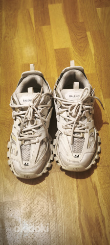 Balenciaga track white