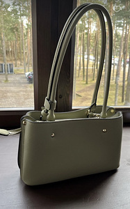 Kott Guess (2 foto / 4)