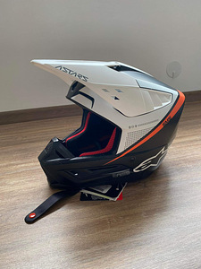Kiiver Alpinestars s-m5 XXL (1 foto / 2)