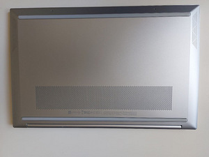 HP Pavilion 15-eg0355ng (7 foto / 7)