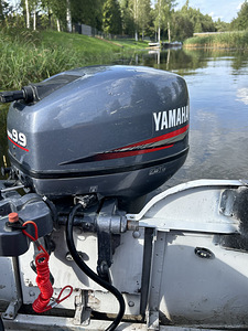 Yamaha 9,9 с ногой (1 фото из 10)