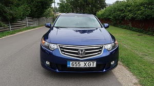 Honda Accord Executive Advanced (7 foto / 15)