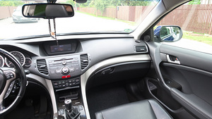 Honda Accord Executive Advanced (10 foto / 15)