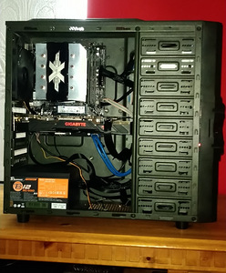 Taskukohane mänguriarvuti - Gtx 1070, Ryzen 3 3300x (4 foto / 4)