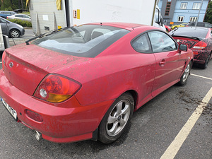 Hyundai Coupe, 2006 (5 foto / 8)