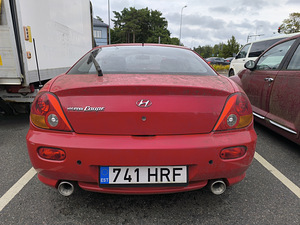 Hyundai Coupe, 2006 (6 foto / 8)