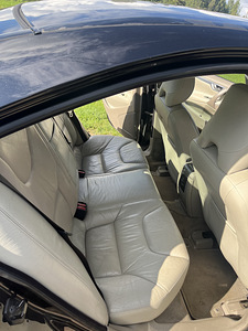 Volvo S60 2004 (10 фото из 15)