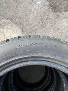 Зимние шины 215/55 R16 (6 фото из 7)
