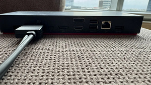 Lenovo ThinkPad Thunderbolt 4 Workstation Dock (2 foto / 3)